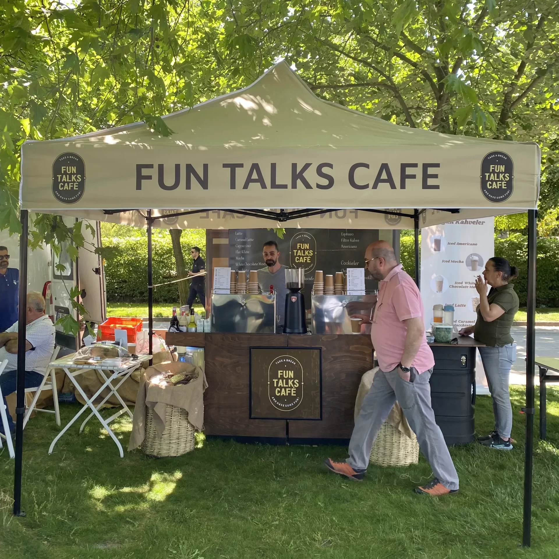 Festivaller Fun Talks Cafe